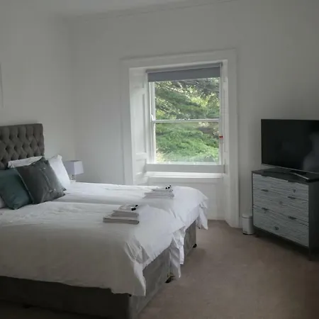 3 Frenchgate House *